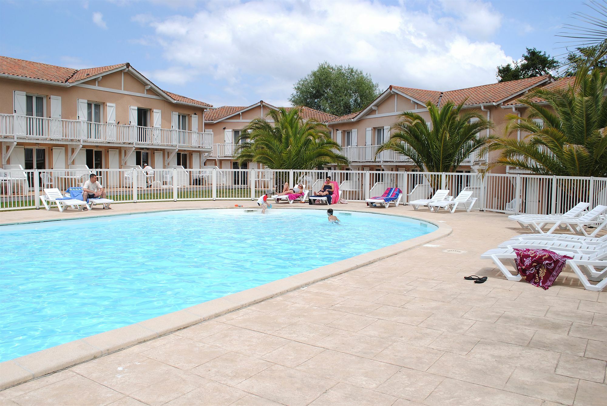 Residence Nemea La Croisiere Anglet Exterior photo